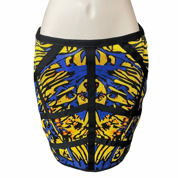 2B Bebe Bodycon Mid Riff Cutout Dress Size S Y2K Style - Picture 4 of 10